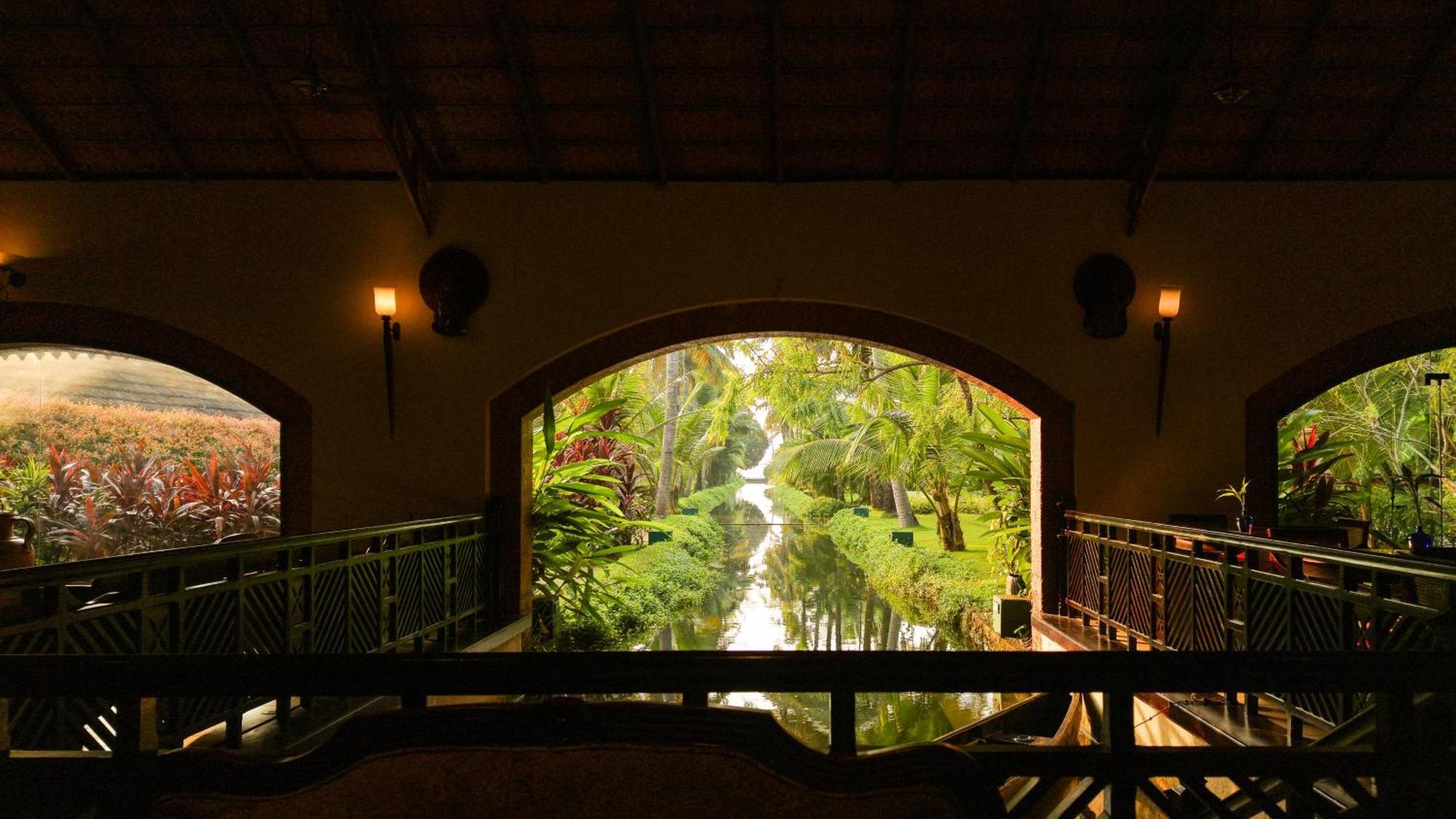 Lakesong Resort Kumarakom Exterior foto